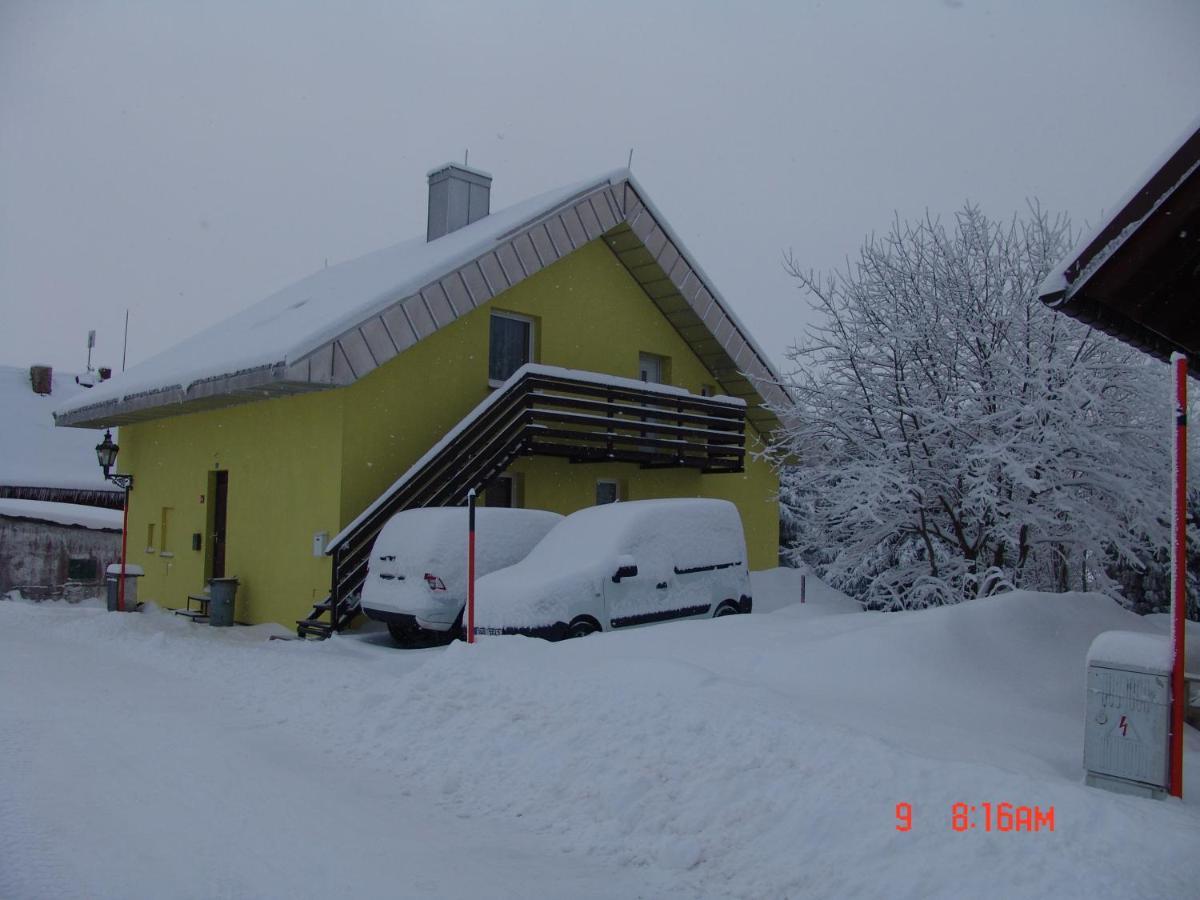 Apartmány u Torína Bozi Dar Exterior foto